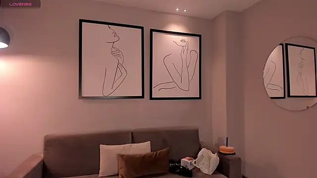 MiaFarrell  online show from 11-07-25, 05:57