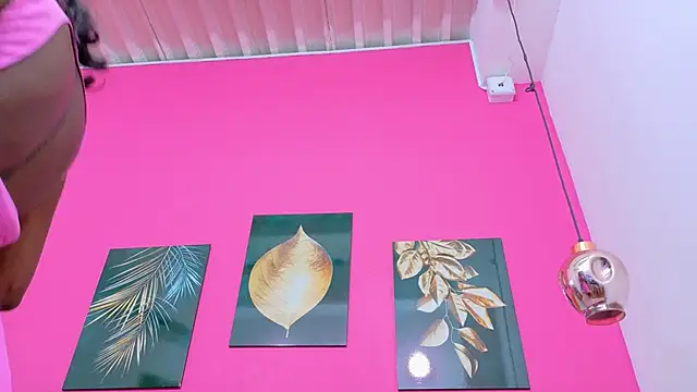 Snapshot of kinkyandsavage chatting on 03-14-26, 07:41 kinkyandsavage online show from 03-14-26, 07:41