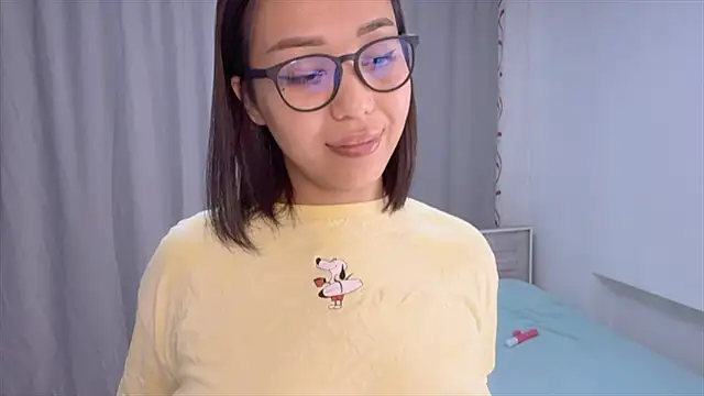 Snapshot of PurrrfectMiko chatting on 03-25-26, 04:02 PurrrfectMiko online show from 03-25-26, 04:02