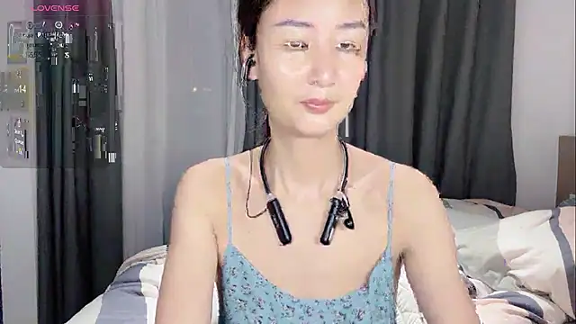 Niannian520 online show from 03-09-25, 03:49