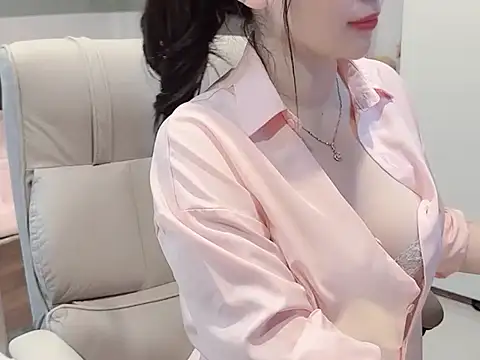 Eva-Public online show from 09-16-25, 06:14