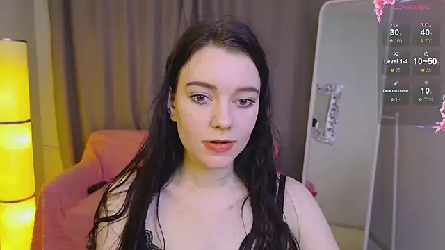 Lana  Cute  online show from 03-08-25, 11:28