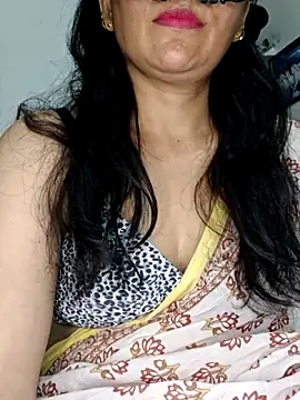 Snapshot of sexy_bhabhi69 chatting on 04-18-26, 07:07 sexy bhabhi69 online show from 04-18-26, 07:07