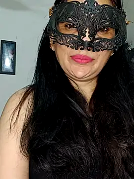 Snapshot of sexy_bhabhi69 chatting on 05-02-26, 05:18 sexy bhabhi69 online show from 05-02-26, 05:18