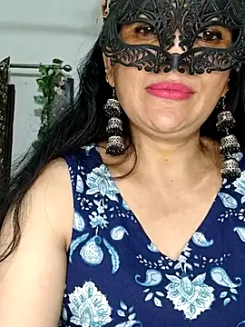 Snapshot of sexy_bhabhi69 chatting on 05-05-26, 05:43 sexy bhabhi69 online show from 05-05-26, 05:43