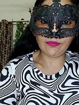 Snapshot of sexy_bhabhi69 chatting on 05-25-26, 04:57 sexy bhabhi69 online show from 05-25-26, 04:57