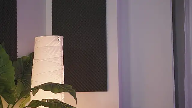 Jenna Day online show from 10-04-25, 09:29