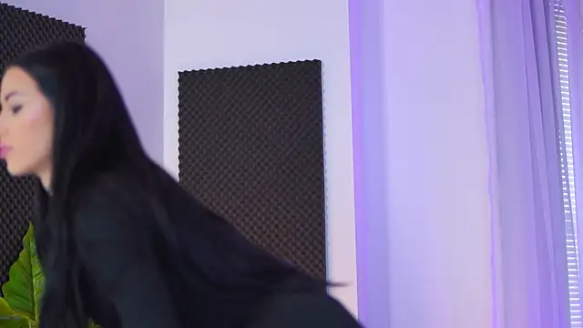 Jenna Day online show from 10-07-25, 09:17