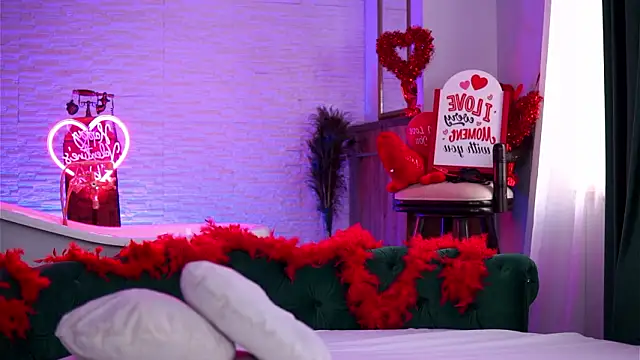 Snapshot of Jenna_Day chatting on 02-13-26, 07:48 Jenna Day online show from 02-13-26, 07:48