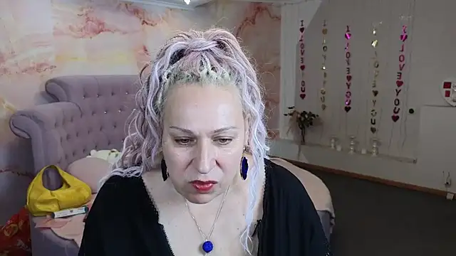 Penelope Pinky online show from 09-17-25, 12:18