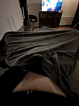 use me69 online show from 03-30-26, 06:09