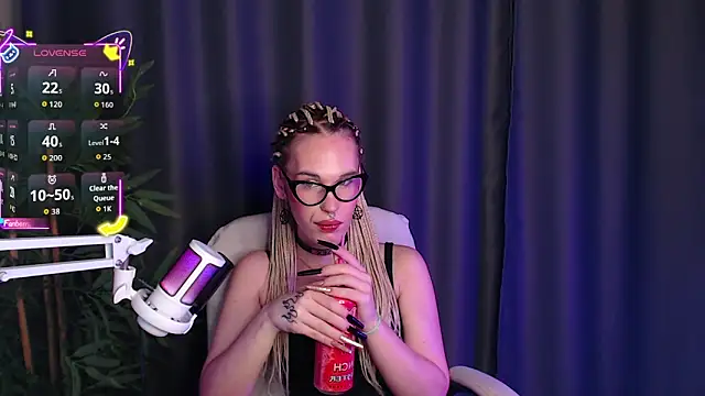 Cassie Bae online show from 12-03-25, 09:02