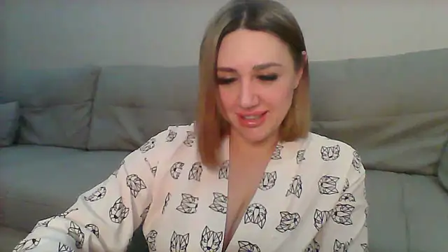 VickyLove047 online show from 01-18-25, 08:51