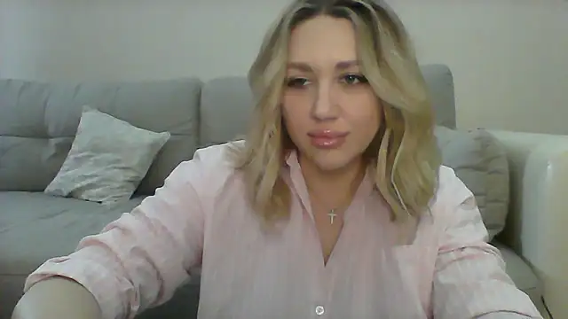 VickyLove047 online show from 09-18-25, 06:37