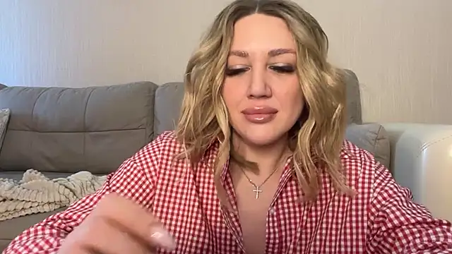 VickyLove047 online show from 10-03-25, 08:33