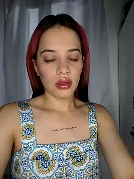 Snapshot of franchezkavegaaa chatting on 03-06-25, 11:36 franchezkavegaaa online show from 03-06-25, 11:36