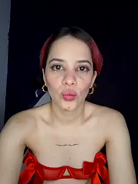 Snapshot of franchezkavegaaa chatting on 03-10-25, 02:37 franchezkavegaaa online show from 03-10-25, 02:37