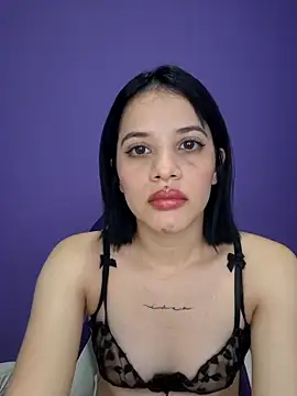 Snapshot of franchezkavegaaa chatting on 03-22-25, 02:14 franchezkavegaaa online show from 03-22-25, 02:14