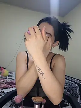 Snapshot of franchezkavegaaa chatting on 10-28-25, 12:30 franchezkavegaaa online show from 10-28-25, 12:30