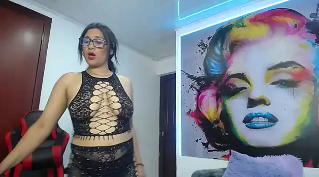 karime sexygirl online show from 01-17-25, 07:27