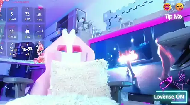 Snapshot of _Valery_tw chatting on 01-20-25, 10:48 Valery tw online show from 01-20-25, 10:48