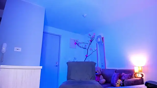 Snapshot of _Valery_tw chatting on 10-11-25, 12:47 Valery tw online show from 10-11-25, 12:47