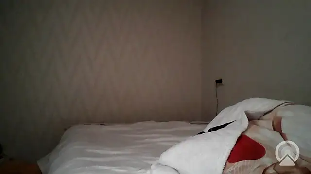 pink pikachu  online show from 07-02-26, 11:27