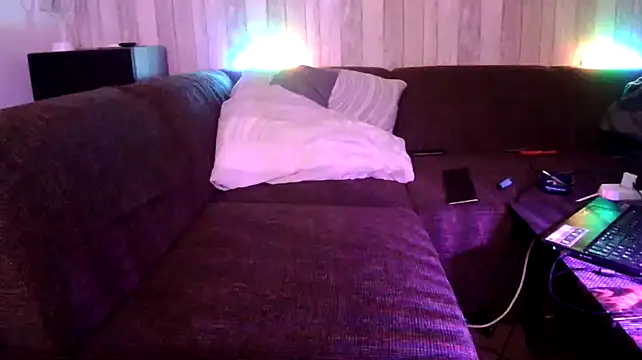 TinyDickBear online show from 01-31-25, 09:59