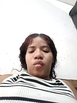 Snapshot of Kelsie_Williams chatting on 02-14-26, 04:59 Kelsie Williams online show from 02-14-26, 04:59