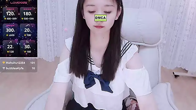 Snapshot of CN-Babycat chatting on 03-11-25, 05:49 CN-Babycat online show from 03-11-25, 05:49