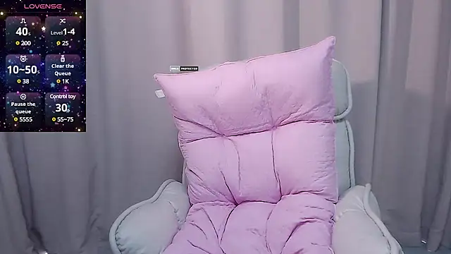 Snapshot of CN-Babycat chatting on 03-12-25, 02:30 CN-Babycat online show from 03-12-25, 02:30