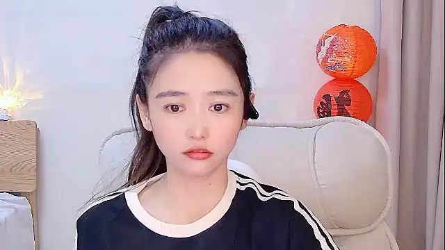 Snapshot of CN-Babycat chatting on 02-10-26, 04:27 CN-Babycat online show from 02-10-26, 04:27