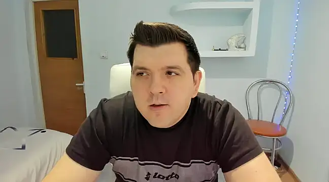 Snapshot of JasonJacks chatting on 01-26-25, 12:22 JasonJacks online show from 01-26-25, 12:22