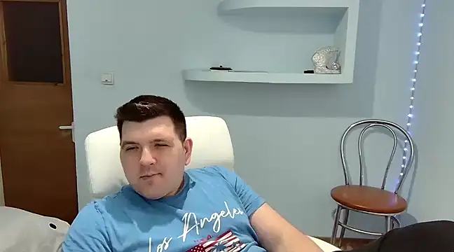 Snapshot of JasonJacks chatting on 02-15-25, 09:27 JasonJacks online show from 02-15-25, 09:27