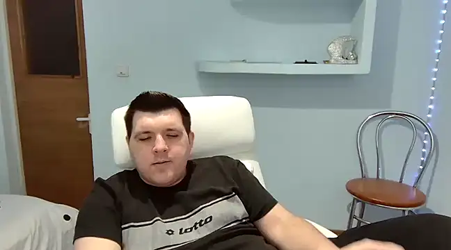 Snapshot of JasonJacks chatting on 03-01-25, 04:33 JasonJacks online show from 03-01-25, 04:33