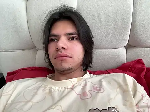 Snapshot of Mat_Vergara20 chatting on 02-02-25, 05:37 Mat Vergara20 online show from 02-02-25, 05:37