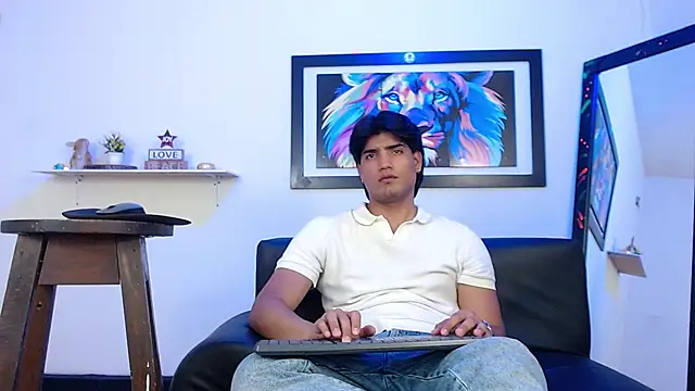 Snapshot of Bigmark18 chatting on 01-30-25, 11:13 Bigmark18 online show from 01-30-25, 11:13
