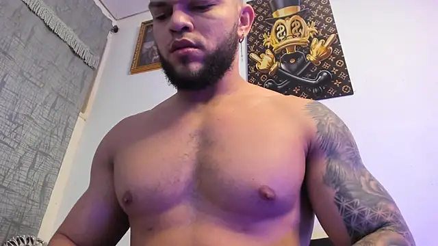 vincent carusso94 online show from 05-09-26, 11:32
