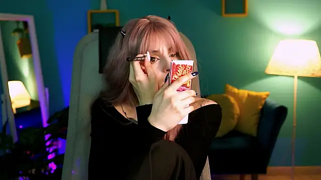 JadeCastle  online show from 03-19-25, 02:16