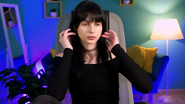 JadeCastle  online show from 03-10-26, 04:34