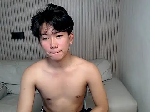 dangerzone0122 online show from 04-18-26, 07:40