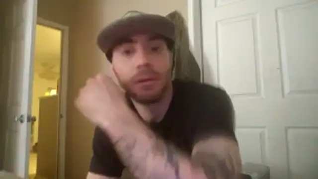 Snapshot of Huntzg23 chatting on 02-21-26, 08:04 Huntzg23 online show from 02-21-26, 08:04