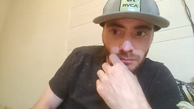 Snapshot of Huntzg23 chatting on 02-22-26, 08:13 Huntzg23 online show from 02-22-26, 08:13