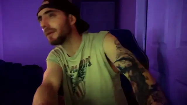 Huntzg23 online show from 05-05-26, 10:23
