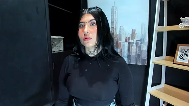 MegganLuna online show from 12-29-24, 06:27