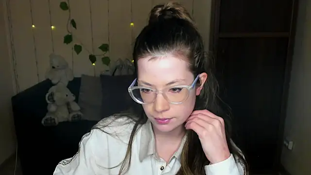 Alicia redfollow online show from 01-14-25, 06:24