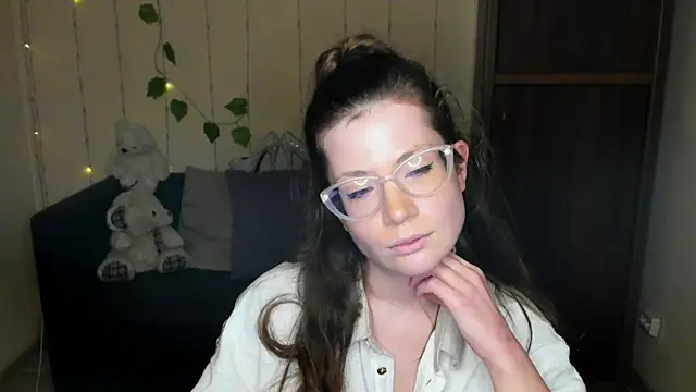 Alicia redfollow online show from 01-14-25, 12:45