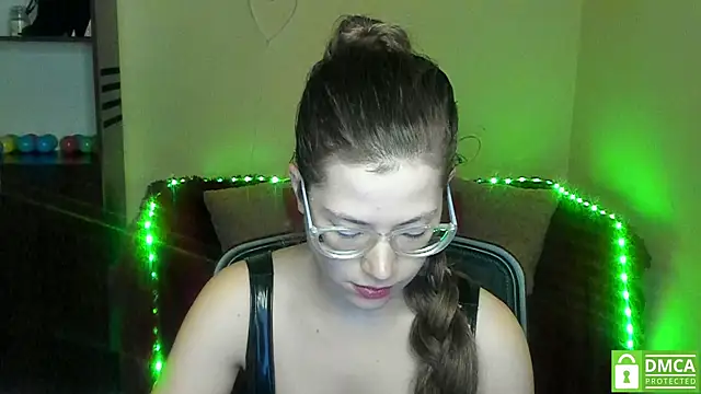 Alicia redfollow online show from 01-20-25, 09:46