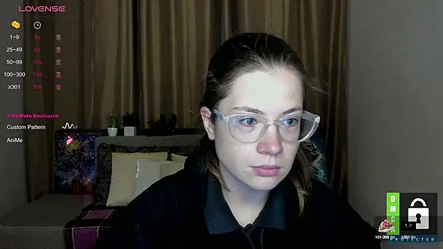 Snapshot of Alicia_redfollow chatting on 10-02-25, 11:17 Alicia redfollow online show from 10-02-25, 11:17