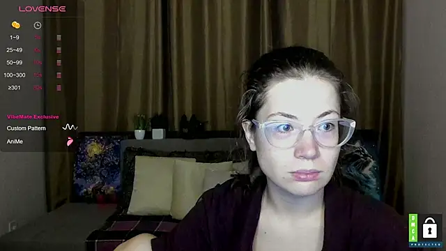 Snapshot of Alicia_redfollow chatting on 10-07-25, 11:07 Alicia redfollow online show from 10-07-25, 11:07